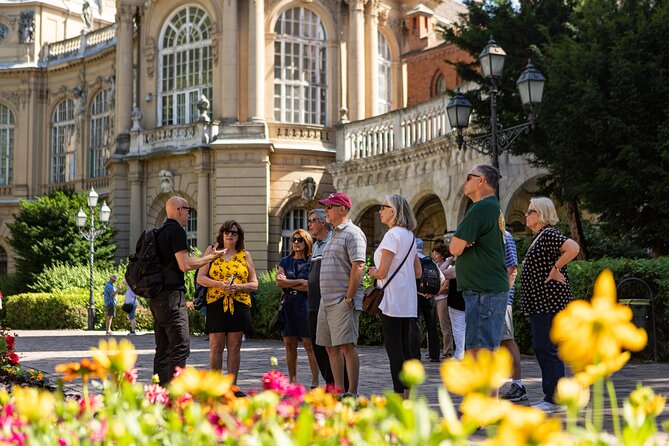 Private Buda Castle Walking Tour with Cake and Matthias Church - Castle Hill, minus the chaos