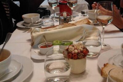 Small-Group Culinary Walking Tour in Budapest - Where the walk starts (and how the timing feels)