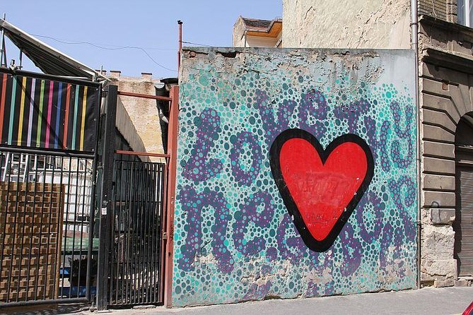 Street Art Tour Budapest - Practical Tips for Your 11:00 am Start in Budapest