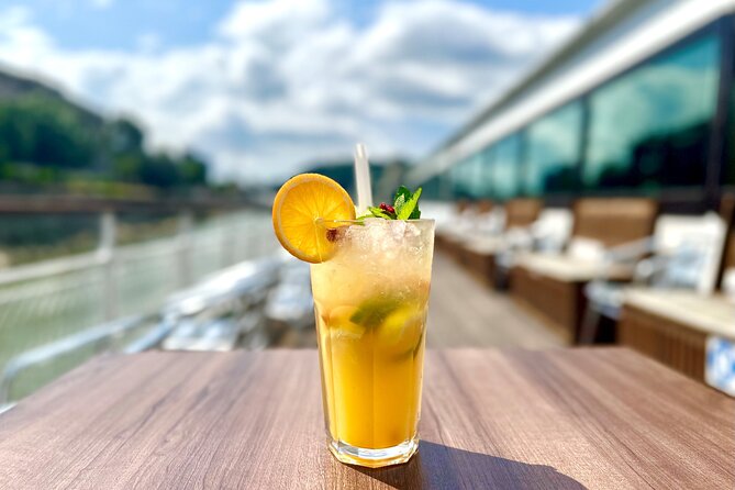 Summer Danube Brunch Cruise in Budapest - Drinks: one Prosecco plus choices if you upgrade