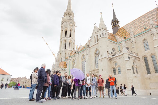 Walking tour in the Buda Castle incl. Fisherman's Bastion - Stop 1: Matthias Church and the story-first way to look